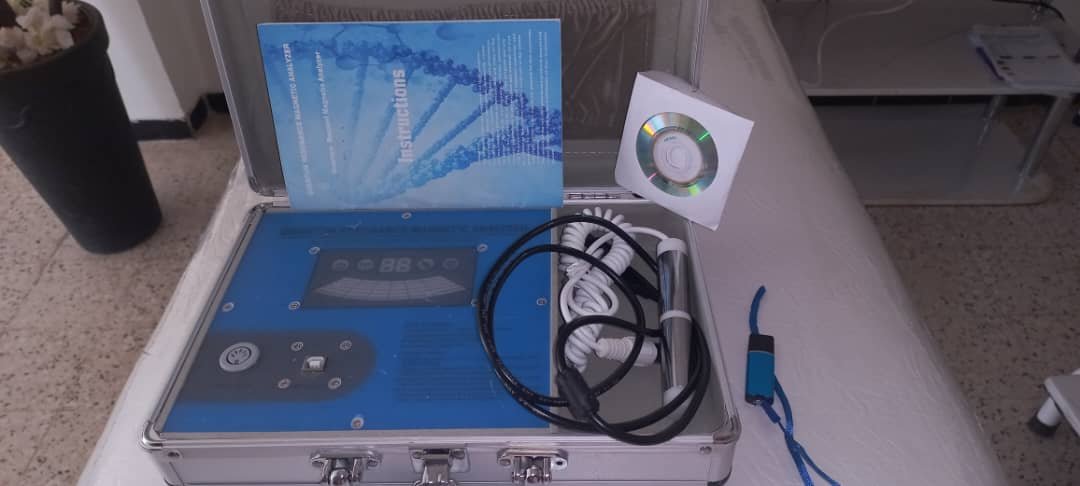 2025-5-9 Argélia, Khawla, o programa de analistas quânticos