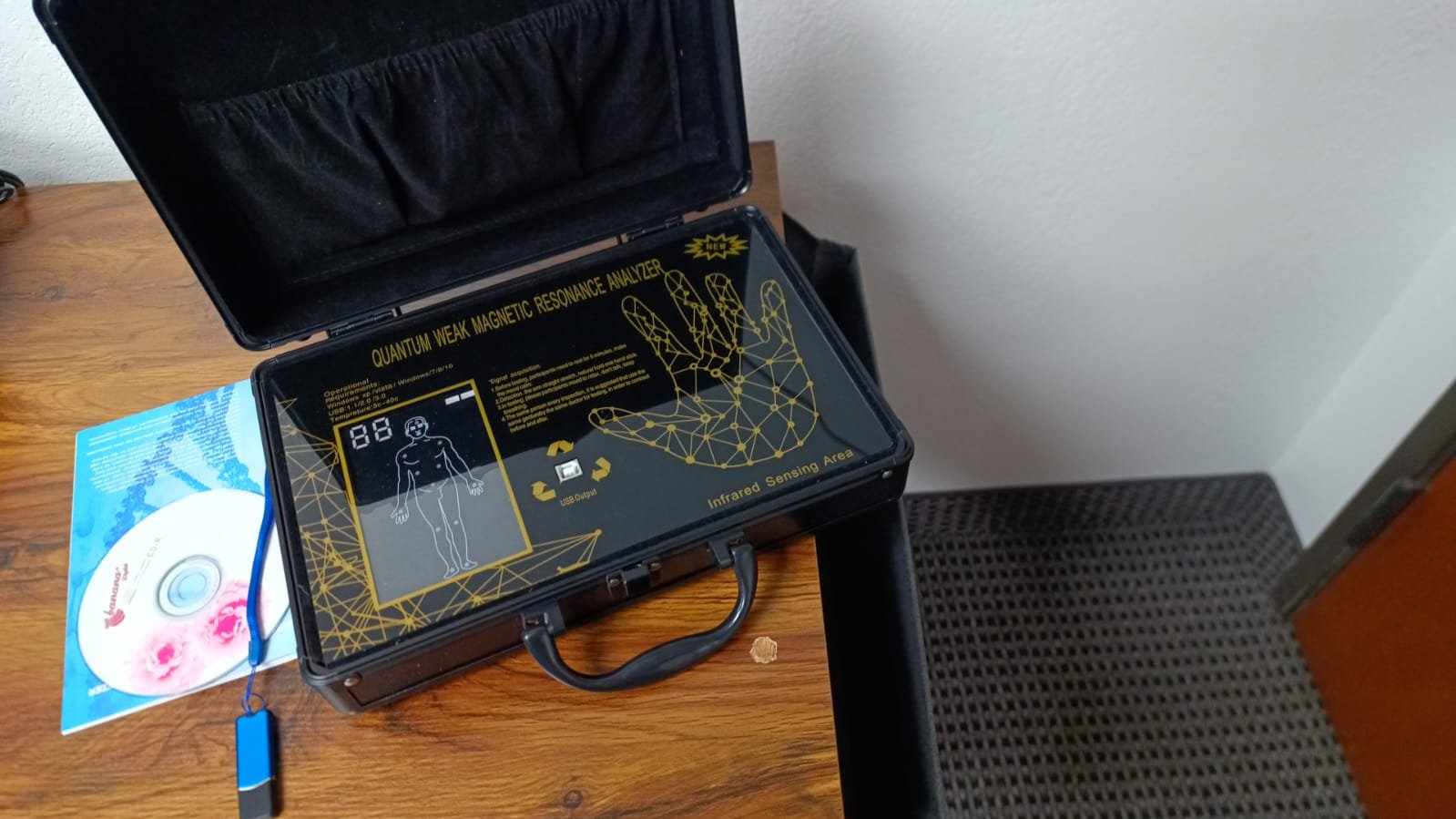 2025-5-23 Download del software di analizzatore a risonanza magnetica debole